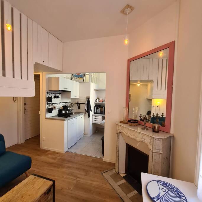 Beau Studio A 30M De La Plage / Beautiful Studio 30M From The Beach Trouville-sur-Mer Exterior photo